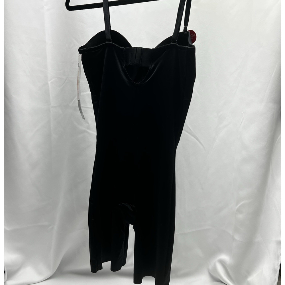 Spanx Women's Black Red Hot Shapewear Convertible Bra Thigh Coverage Size L NWT - Picture 3 of 11